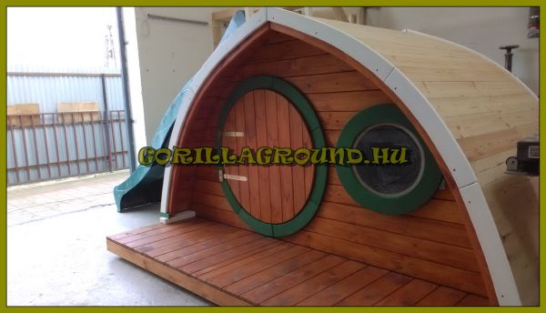 Gorillaground , Hobbit Hole Játszótér